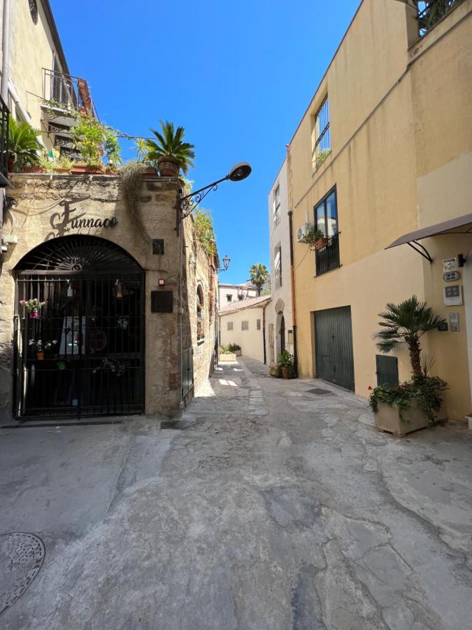 Vicolo Del Vento Stanza Scirocco Hotel Palermo Kültér fotó