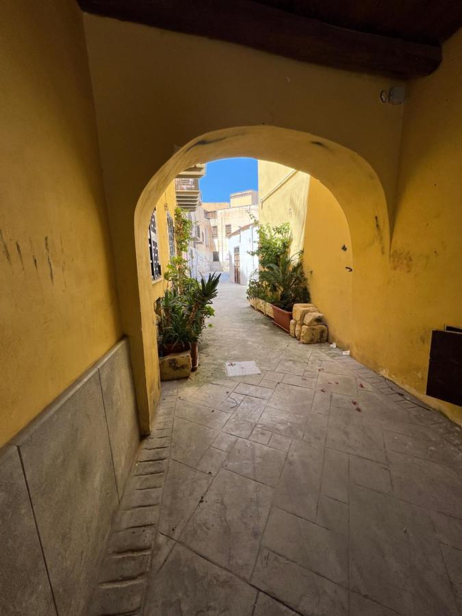 Vicolo Del Vento Stanza Scirocco Hotel Palermo Kültér fotó